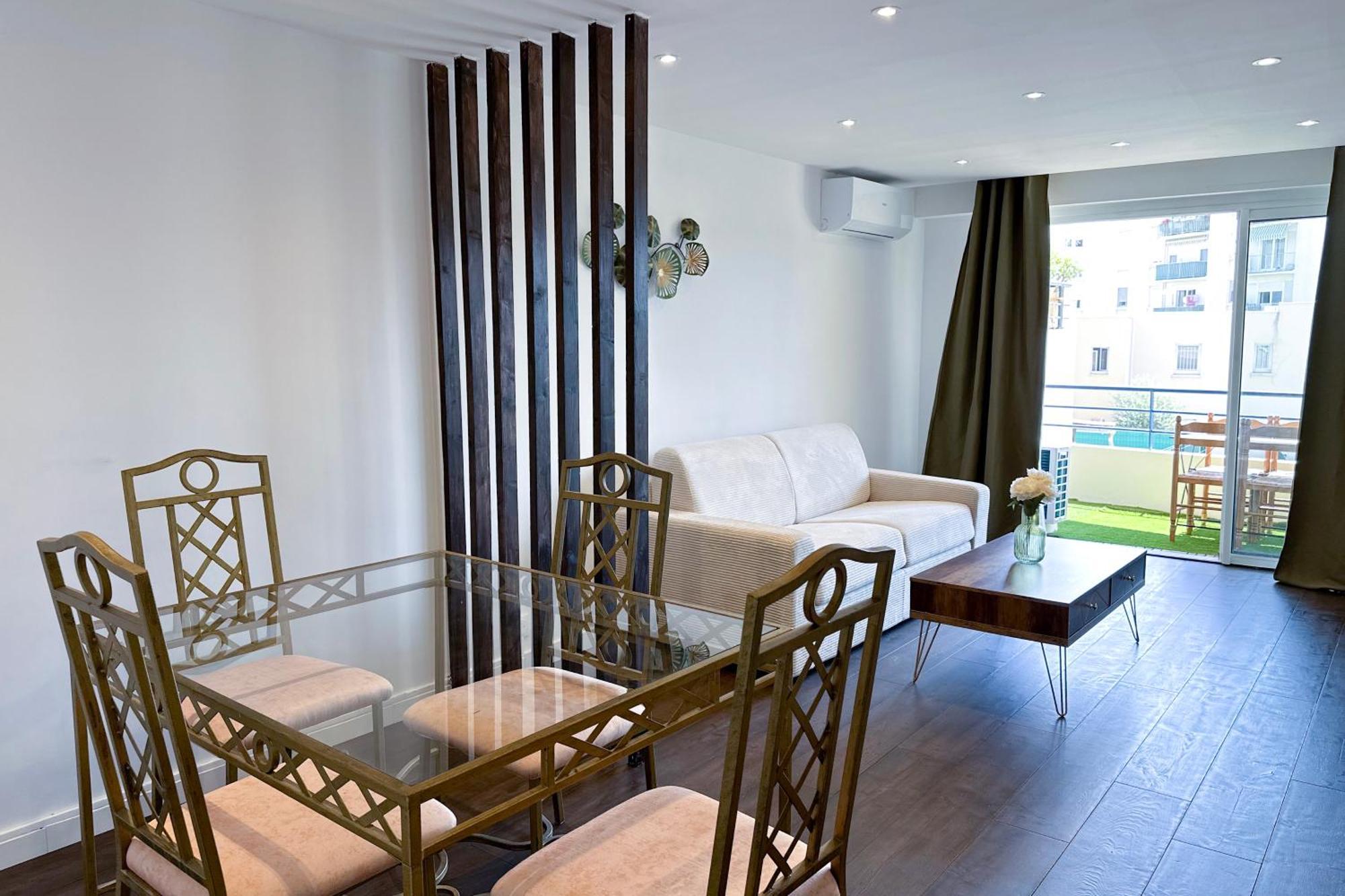 Poincare 4 - Lumineux, Renove, Central Et Calme A Juan Les Pins Antibes Exterior foto